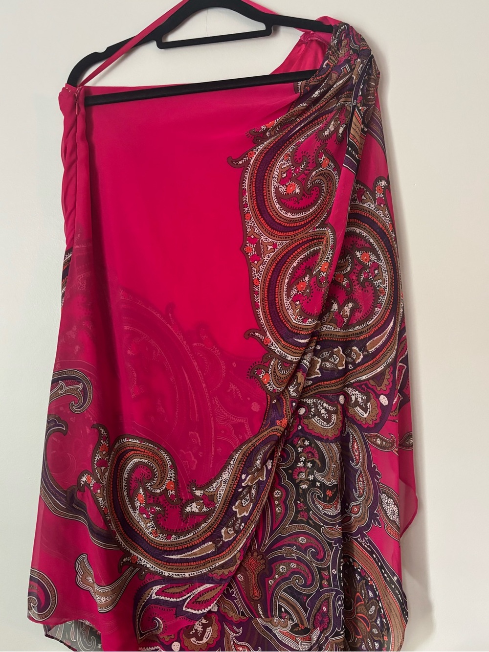 le château Hot Pink one should Draped tunic with Paisley Trim
